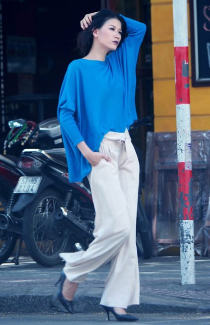 Phối đồ c&ocirc;ng sở theo phong c&aacute;ch nổi bật của sao Việt 9