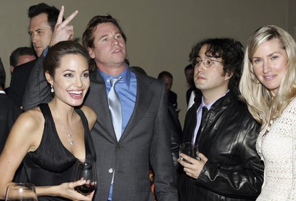 Những người t&igrave;nh thuộc cả hai giới của Angelina 9