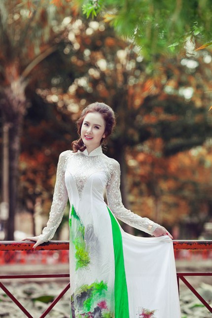 Gợi ý chọn áo dài đón xuân từ kiều nữ Việt 3
