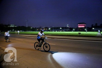 Hà Nội rộ mốt đạp xe dạo phố 9