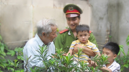 &ldquo;C&ocirc;ng an H&agrave; Nội phải được người d&acirc;n Thủ đ&ocirc; mến y&ecirc;u, tin cậy&rdquo; 1